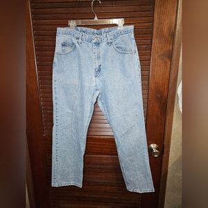 36x30 Wrangler Light Blue Relaxed Fit Jeans